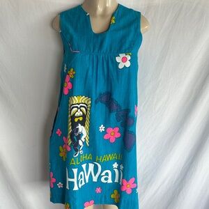 Vintage Hawaiian dress by Hoaloha